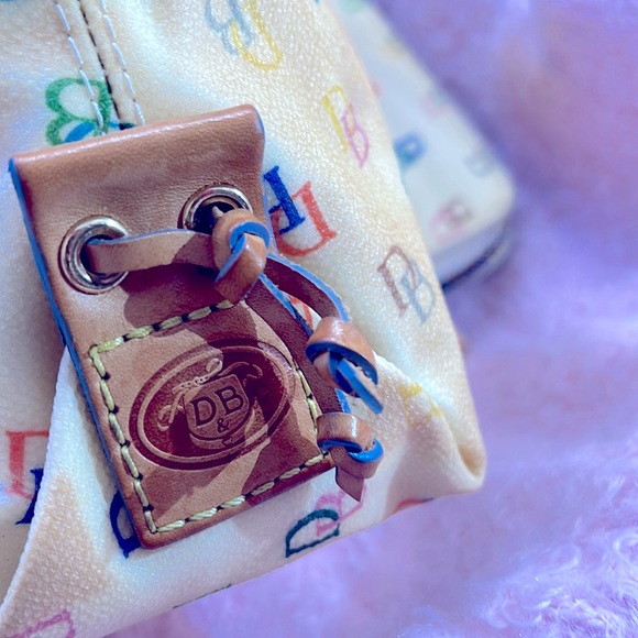 Dooney and Bourke Wallet and shoulder bag🙌💕!! - Picture 6 of 7